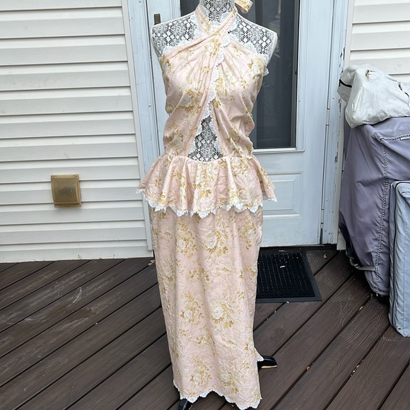 V CHAPMAN LADIES PINK FLOWERS LACE HALTER MIDI DRESS-12-WEDDING-PROM-GORGEOUS! - Picture 3 of 14